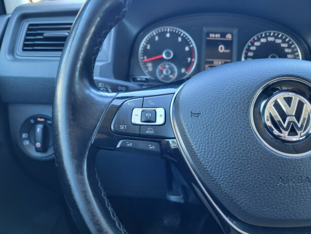 volkswagen-caddy-maxi-bensin-2018-big-21