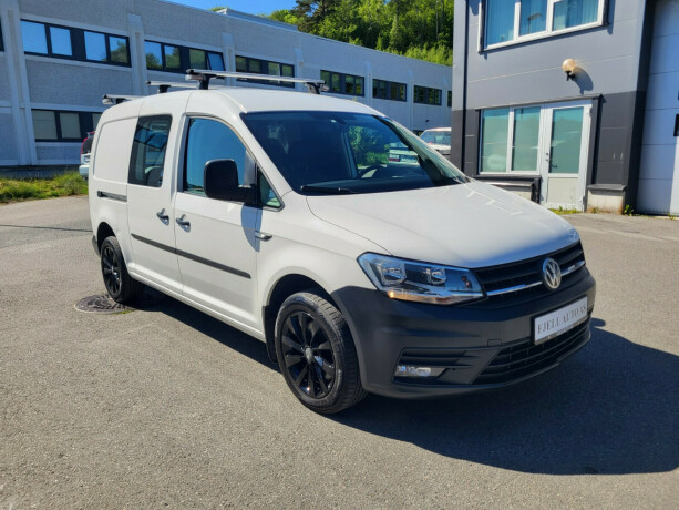 volkswagen-caddy-maxi-bensin-2018-big-2
