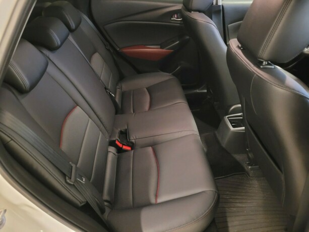 mazda-cx-3-bensin-2017-big-17