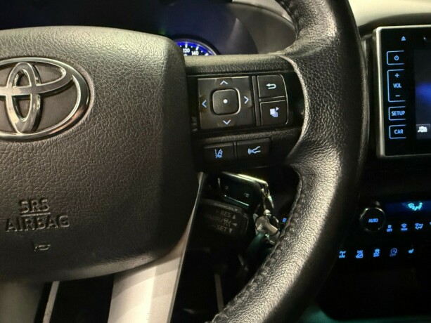 toyota-hilux-diesel-2020-big-18