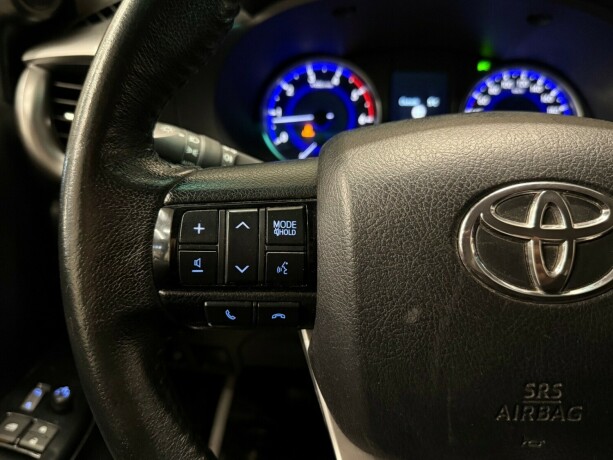 toyota-hilux-diesel-2020-big-16