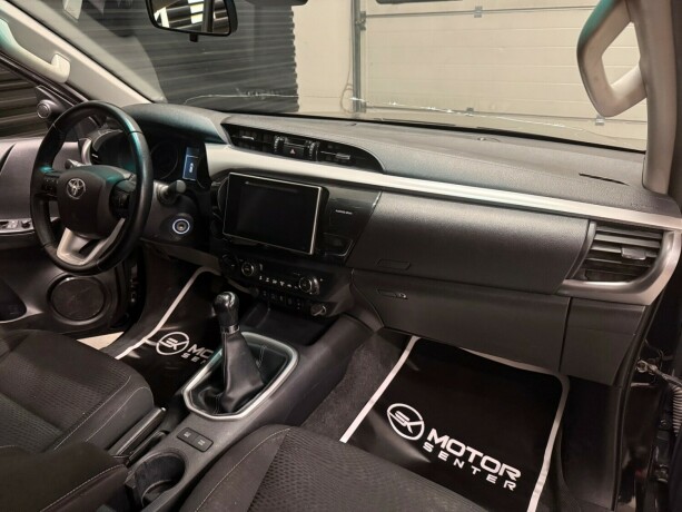 toyota-hilux-diesel-2020-big-13