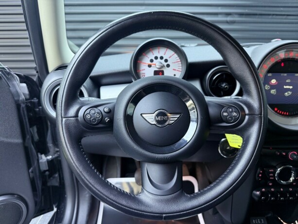 mini-one-bensin-2014-big-13