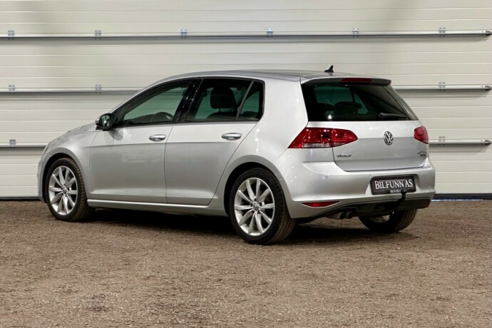 volkswagen-golf-diesel-2014-big-3