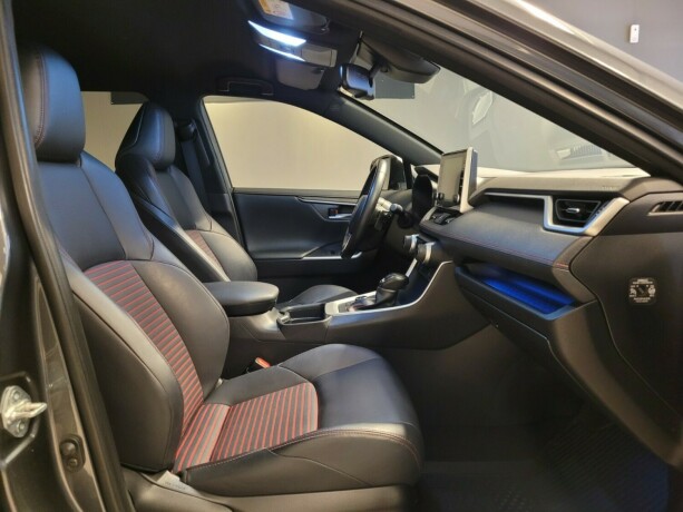 toyota-rav4-elektrisitetbensin-2020-big-12