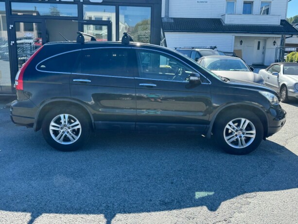 honda-cr-v-bensin-2012-big-3