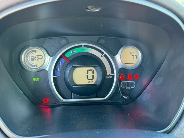 mitsubishi-i-miev-elektrisitet-2013-big-13