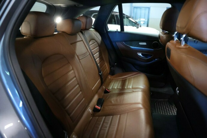 mercedes-benz-glc-elektrisitetbensin-2016-big-8