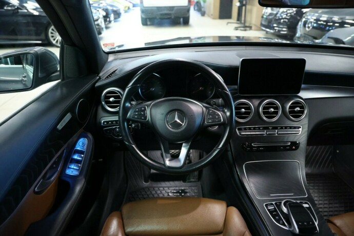 mercedes-benz-glc-elektrisitetbensin-2016-big-10