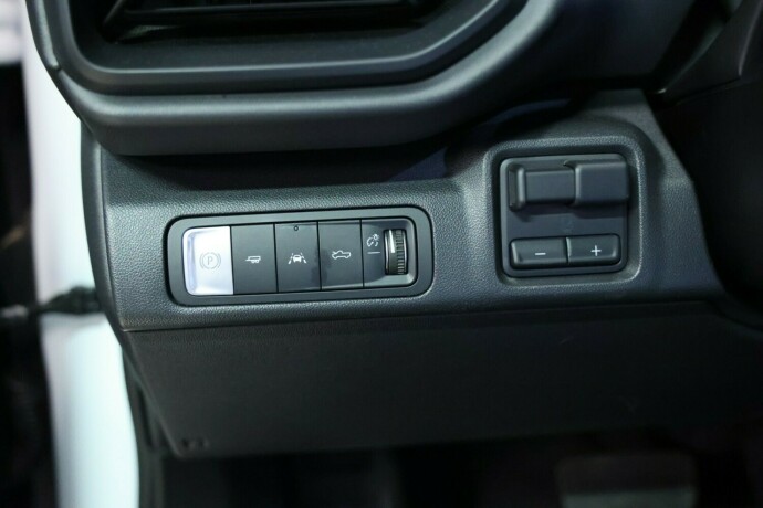 chevrolet-silverado-elektrisitet-2024-big-17