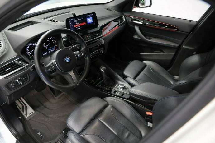 bmw-x1-elektrisitetbensin-2021-big-4
