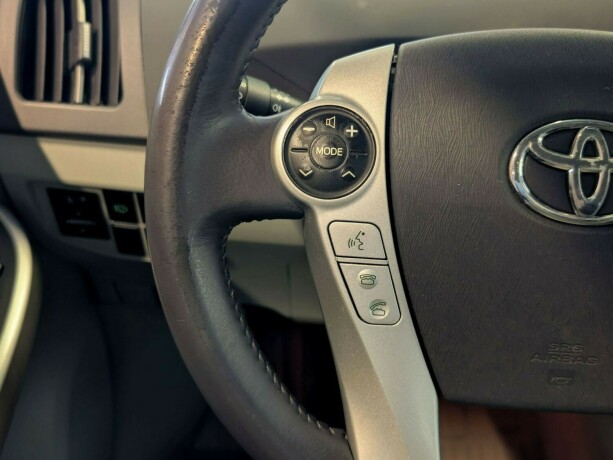toyota-prius-elektrisitetbensin-2010-big-24
