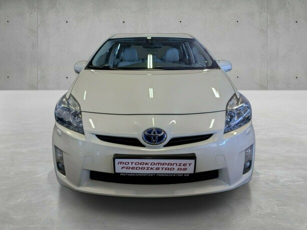 toyota-prius-elektrisitetbensin-2010-big-8