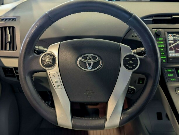 toyota-prius-elektrisitetbensin-2010-big-15