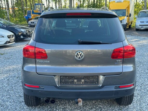 volkswagen-tiguan-diesel-2011-big-5