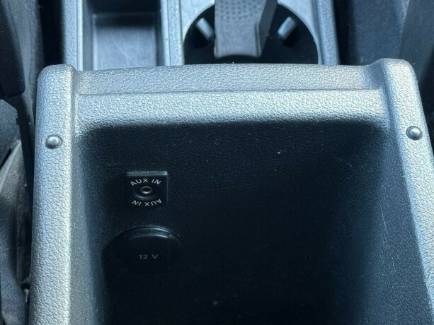 volkswagen-tiguan-diesel-2011-big-22