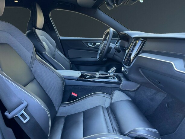 volvo-v60-elektrisitetbensin-2023-big-11