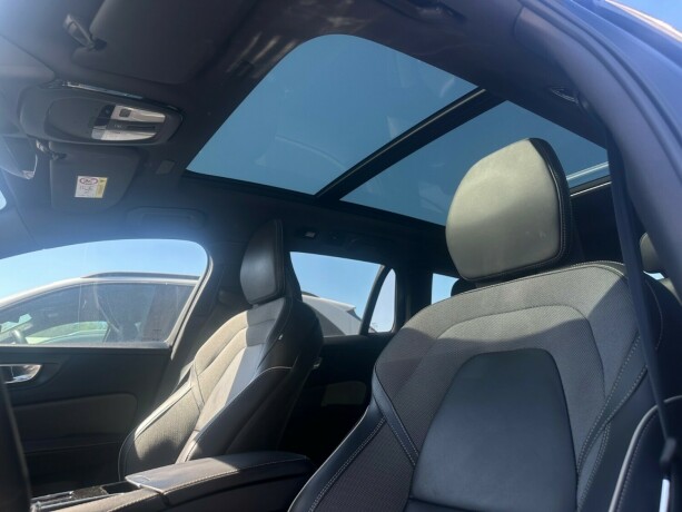volvo-v60-elektrisitetbensin-2023-big-30