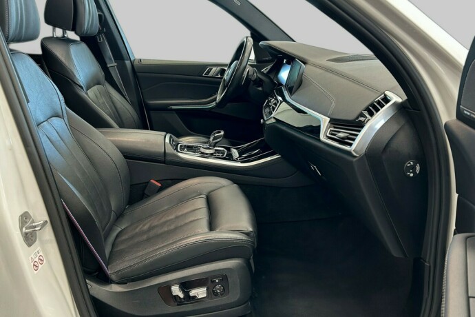 bmw-x5-elektrisitetbensin-2020-big-13