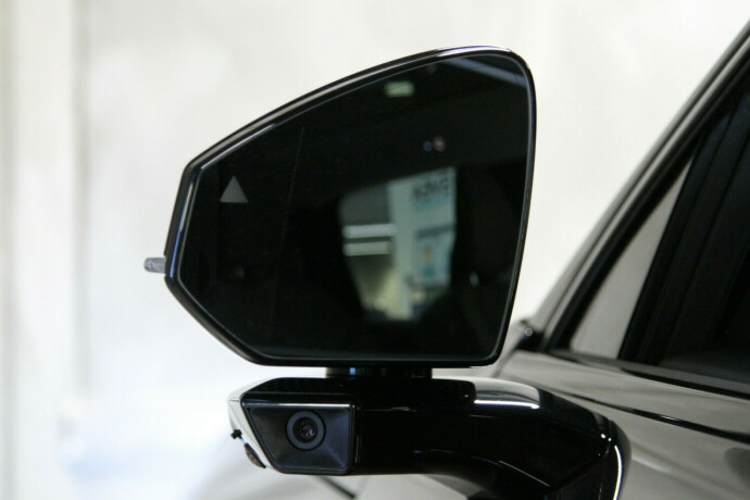 volvo-ex90-elektrisitet-2025-big-41