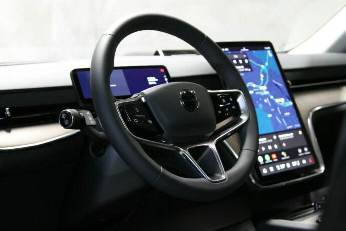 volvo-ex90-elektrisitet-2025-big-35