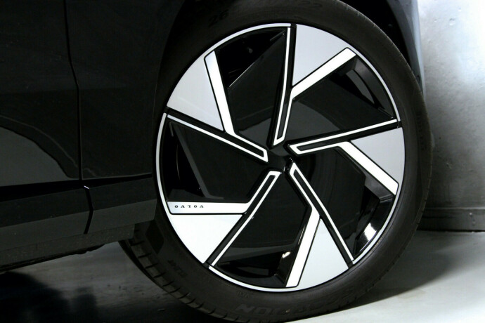 volvo-ex90-elektrisitet-2025-big-54