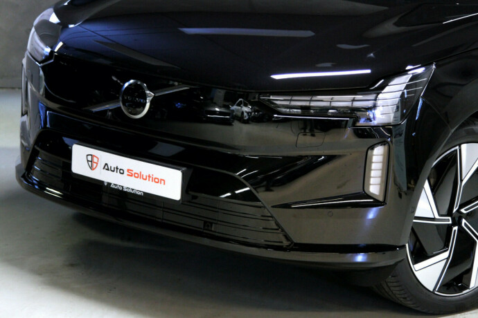 volvo-ex90-elektrisitet-2025-big-44