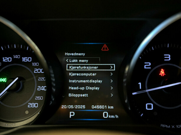 jaguar-xe-diesel-2016-big-15