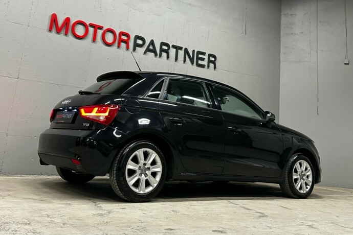 audi-a1-bensin-2012-big-7