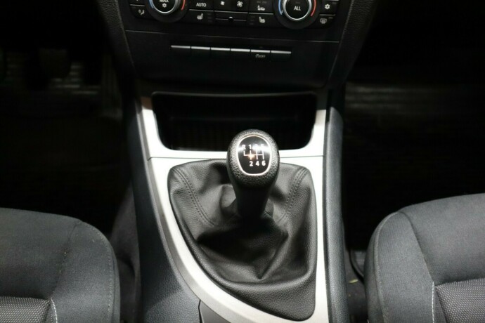 bmw-1-serie-diesel-2010-big-34