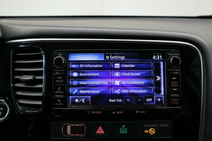 mitsubishi-outlander-elektrisitetbensin-2017-big-30