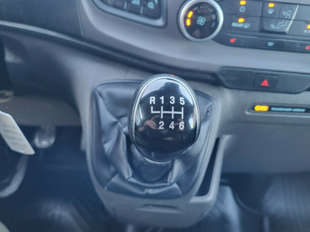ford-transit-custom-diesel-2021-big-18