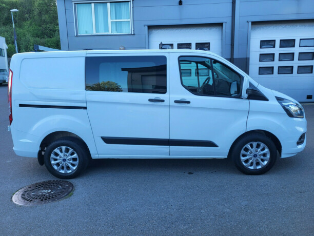ford-transit-custom-diesel-2021-big-3