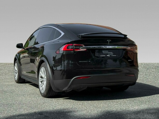 tesla-model-x-elektrisitet-2017-big-11