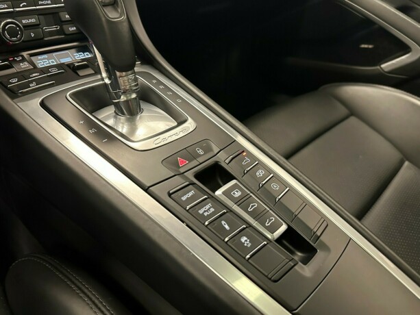 porsche-911-bensin-2013-big-21
