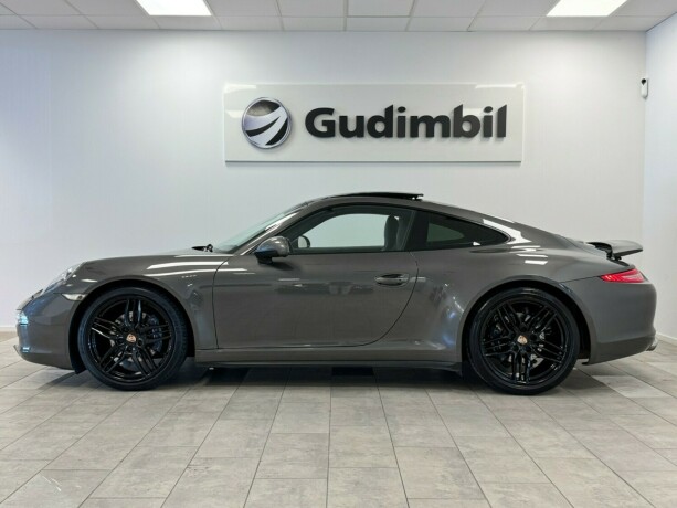 porsche-911-bensin-2013-big-3