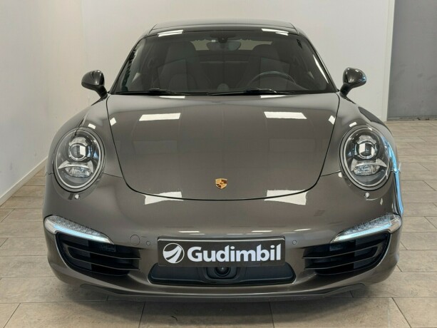 porsche-911-bensin-2013-big-1