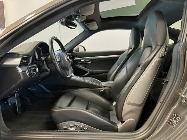 porsche-911-bensin-2013-big-9