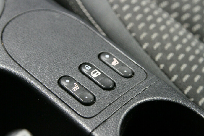 nissan-qashqai-diesel-2007-big-10