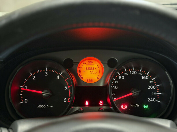 nissan-qashqai-diesel-2007-big-12