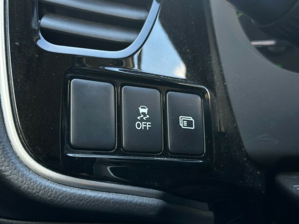 mitsubishi-outlander-elektrisitetbensin-2017-big-23