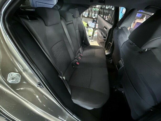 toyota-corolla-elektrisitetbensin-2019-big-32