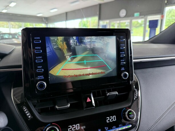 toyota-corolla-elektrisitetbensin-2019-big-23