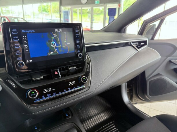 toyota-corolla-elektrisitetbensin-2019-big-28