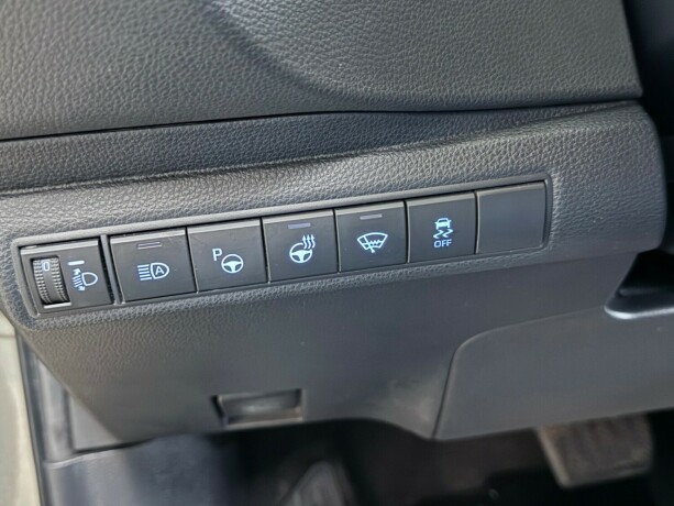 toyota-corolla-elektrisitetbensin-2019-big-17
