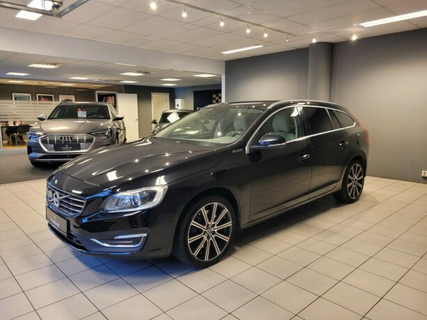 volvo-v60-elektrisitetdiesel-2017-big-7
