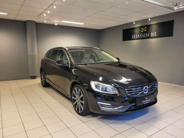 volvo-v60-elektrisitetdiesel-2017-big-9