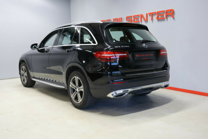 mercedes-benz-glc-diesel-2016-big-4