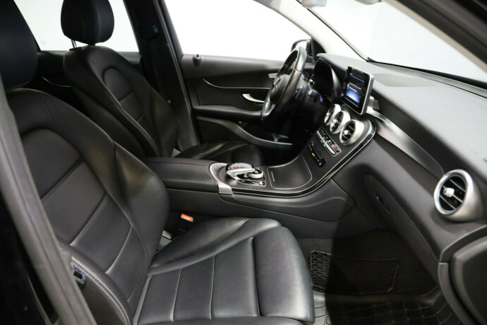 mercedes-benz-glc-diesel-2016-big-7