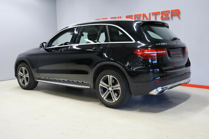 mercedes-benz-glc-diesel-2016-big-3